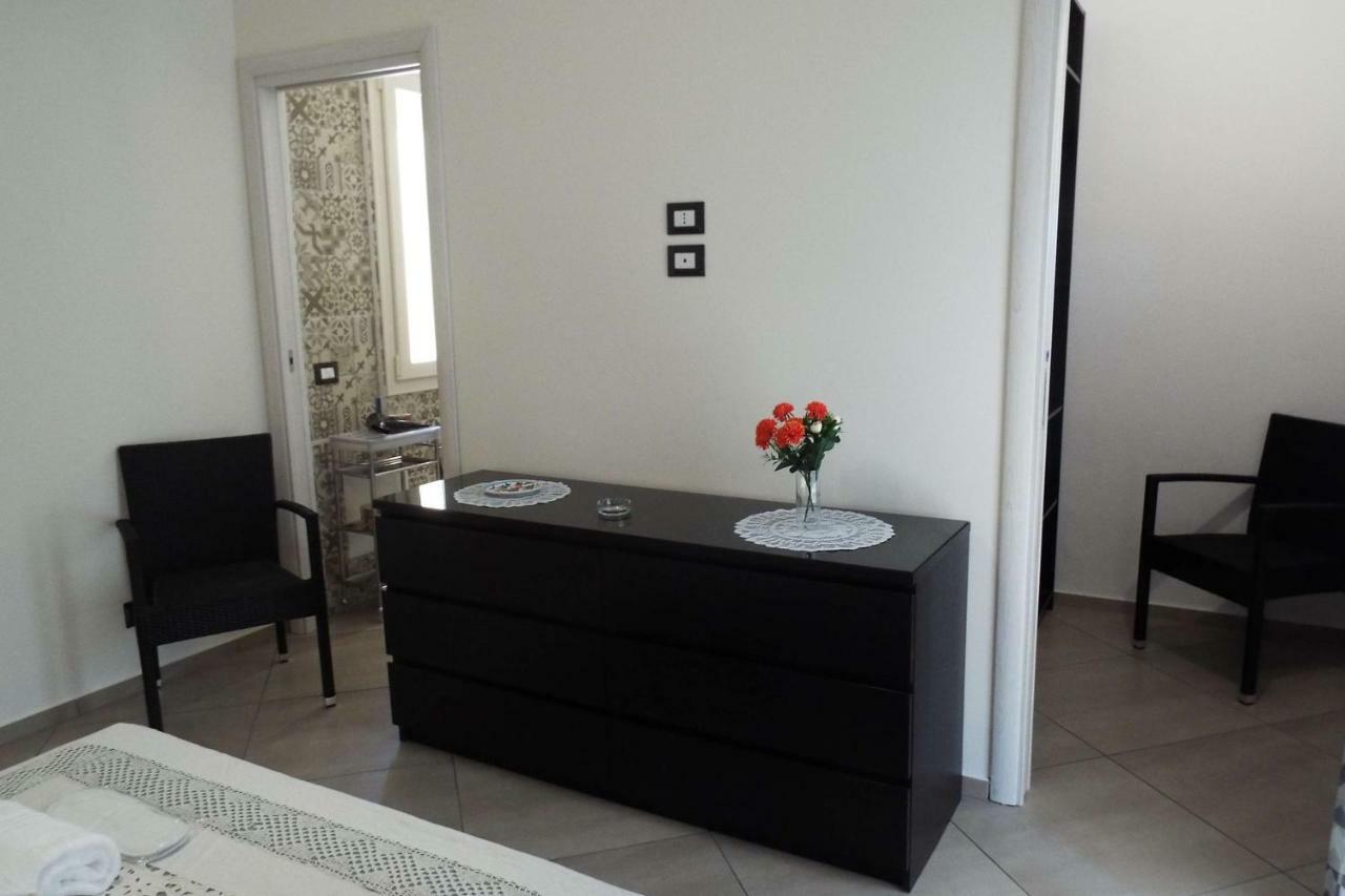 Cefalu Studio Room And Apartments Exterior foto